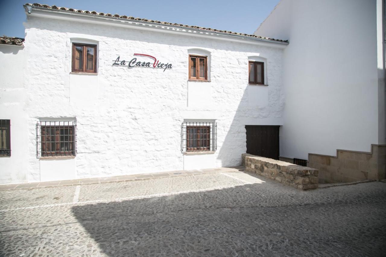 Apartamentos Turisticos La Casa Vieja Sabiote Dış mekan fotoğraf