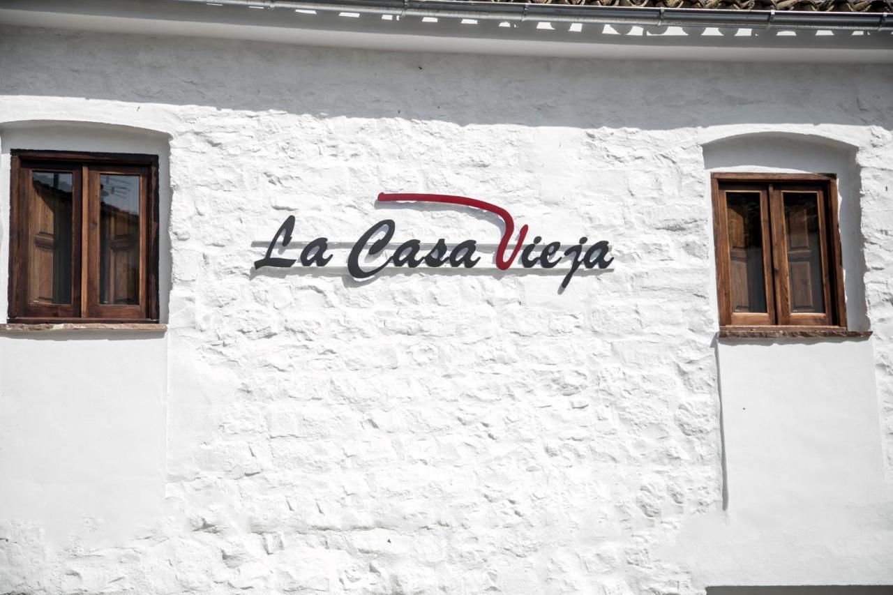 Apartamentos Turisticos La Casa Vieja Sabiote Dış mekan fotoğraf