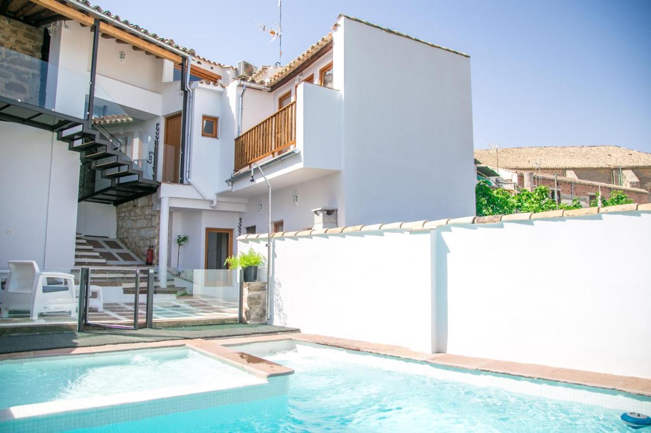 Apartamentos Turisticos La Casa Vieja Sabiote Dış mekan fotoğraf