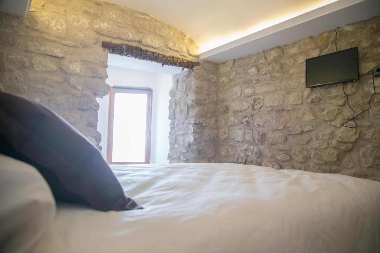 Apartamentos Turisticos La Casa Vieja Sabiote Dış mekan fotoğraf